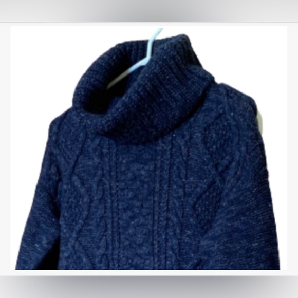 NWT Land’s End Women’s S Turtleneck Blue Sweater brand new without tag - Picture 3 of 3